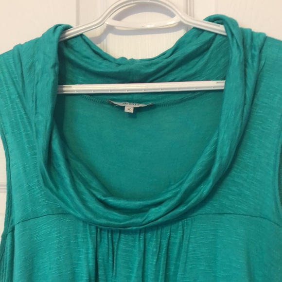 Pre-loved sleeveless top - Picture 3 of 6